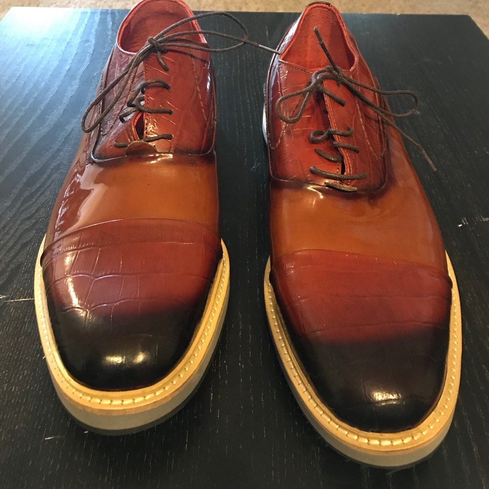 Deckard dress shoes 175$